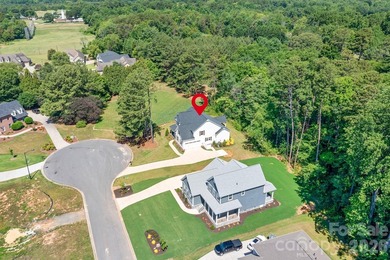 Come check out this absolutely stunning newly constructed home - photo 26