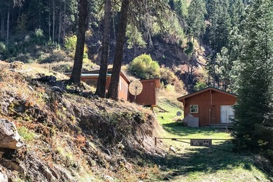 This listing includes a 4-story lodge and a 3-story garage with - photo 31
