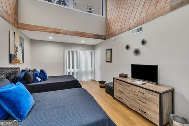 Welcome to your completely renovated retreat in the heart of the - photo 32