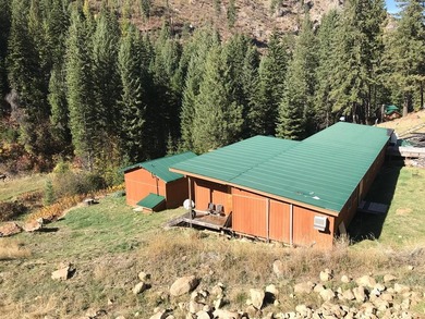 This listing includes a 4-story lodge and a 3-story garage with - photo 33