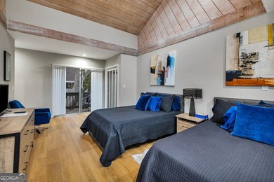 Welcome to your completely renovated retreat in the heart of the - photo 35