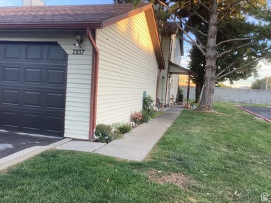 Great Salt Lake Townhome/Townhouse For Sale in West Valley City Utah