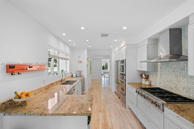Experience the best of Miami Beach living in this Art Deco - photo 10