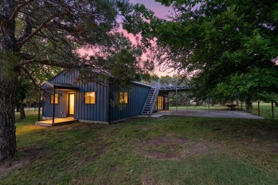 Spanning approximately 43 acres in the heart of Northlake, this - photo 17