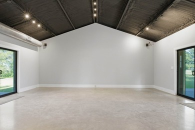 Spanning approximately 43 acres in the heart of Northlake, this - photo 18