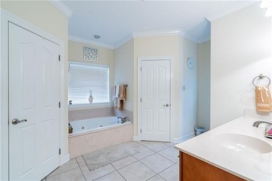 THE SELLER IS WILLING TO REPLACE THE ROOF PRIOR TO THE ACT OF - photo 8