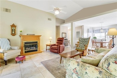 Welcome to this charming, well maintained 2-bedroom, 2-bath home - photo 19