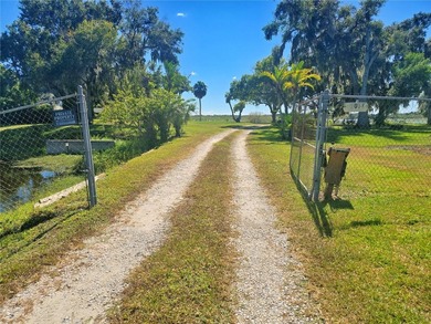 PRICE REDUCED! Welcome to this unique home nestled on a small - photo 6
