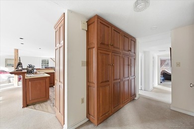Incredible investment opportunity. Mixed use/flex space - photo 14