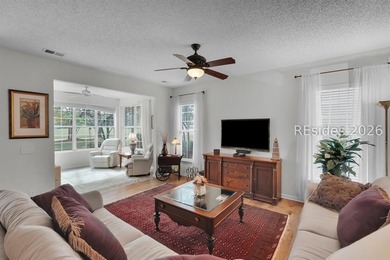 Beautifully maintained villa with serene golf course views