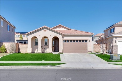 Lake Home For Sale in Menifee, California