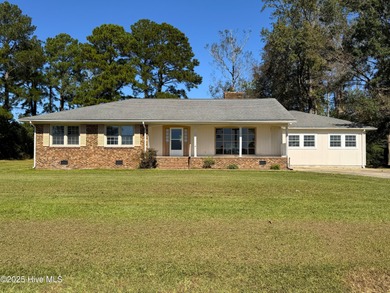 Pungo River - Beaufort County Home For Sale in Belhaven North Carolina