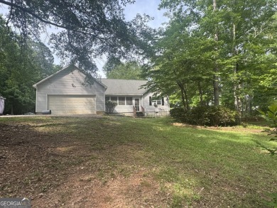 Lake Home For Sale in Milledgeville, Georgia