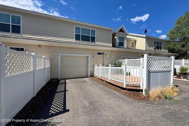 Welcome to this beautifully updated 3-bedroom, 2.5-bath Cardiff - photo 18
