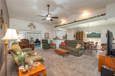 Welcome to Lake Henry Estates, a beautiful gated retirement - photo 4