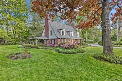 Exclusive opportunity to own the original manor house of - photo 4
