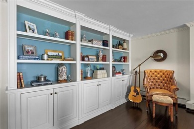 This exceptional waterfront condo on Newport Harbor, located - photo 22