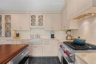 This exceptional waterfront condo on Newport Harbor, located - photo 30