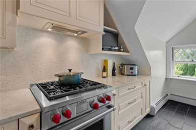 This exceptional waterfront condo on Newport Harbor, located - photo 32