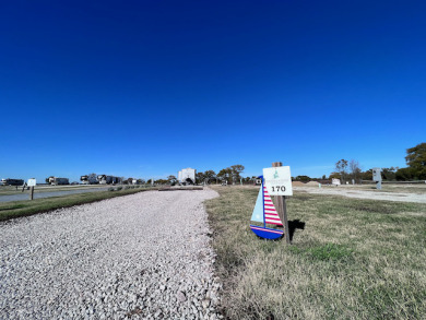 Calling All Free Spirits Who Love to Roam! - Lake Lot For Sale in Kerens, Texas