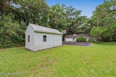 Welcome to one of the Mississippi Gulf Coast's most - photo 40