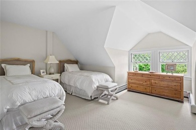 This exceptional waterfront condo on Newport Harbor, located - photo 40