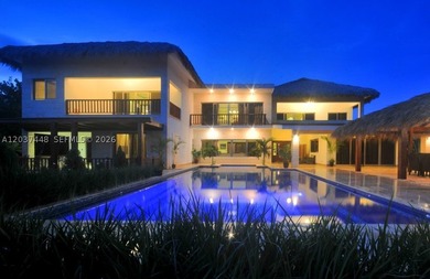 Luxury villa in front of the Punta Espada golf course in Cap - photo 9