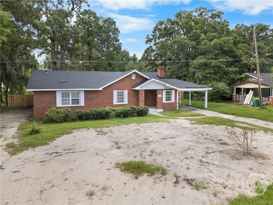 Charming brick home in the heart of Garden City, perfectly - photo 2