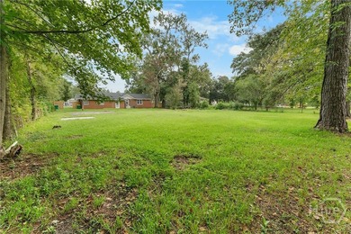 Charming brick home in the heart of Garden City, perfectly - photo 4