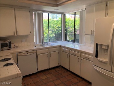 ?? HUGE PRICE REDUCTION! Charming 3-Bed Townhome in Gated