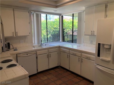 ?? HUGE PRICE REDUCTION! Charming 3-Bed Townhome in Gated