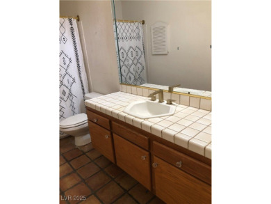 ?? HUGE PRICE REDUCTION! Charming 3-Bed Townhome in Gated