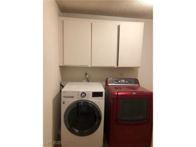 ?? HUGE PRICE REDUCTION! Charming 3-Bed Townhome in Gated