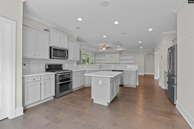 Additional listing photo 4