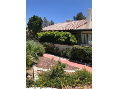 ?? HUGE PRICE REDUCTION! Charming 3-Bed Townhome in Gated