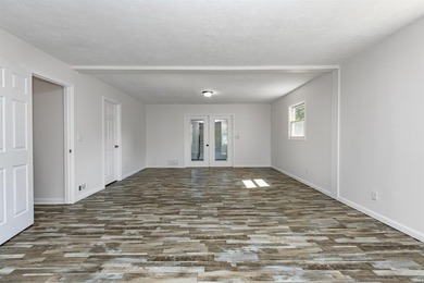 Move in ready in a great location! Sitting on 1 acre minutes to - photo 28