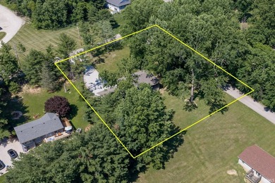 Move in ready in a great location! Sitting on 1 acre minutes to - photo 45