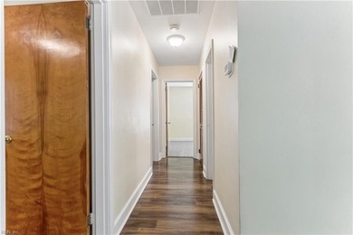 This beautifully maintained brick rancher offers 3 bedrooms/1.5 - photo 16