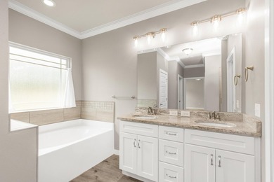 Gorgeous Craftsman Home in Lake Arthur Estates! This beautiful - photo 26