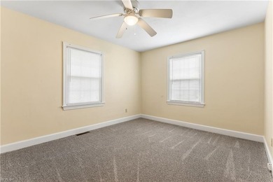 This beautifully maintained brick rancher offers 3 bedrooms/1.5 - photo 26