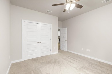 Gorgeous Craftsman Home in Lake Arthur Estates! This beautiful - photo 32