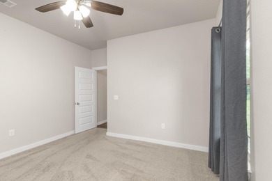 Gorgeous Craftsman Home in Lake Arthur Estates! This beautiful - photo 33