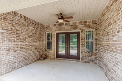 Gorgeous Craftsman Home in Lake Arthur Estates! This beautiful - photo 44