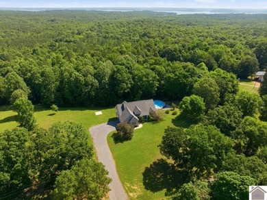 Country living just minutes from KY Lake and downtown Murray! - photo 7