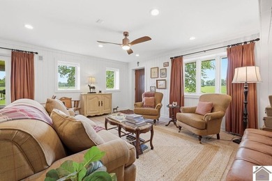 Welcome to one of the most unique properties to hit McCracken - photo 8
