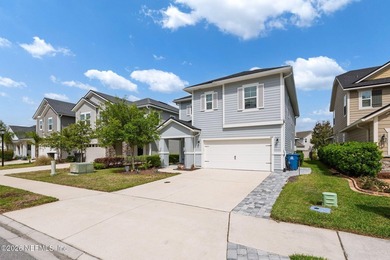 PRICE CHANGE! Showings are coming in don't miss your chance to - photo 3