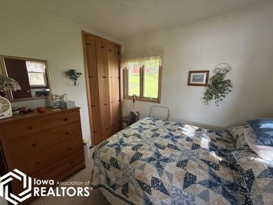 Rare opportunity to own 70' of lakefront-more than most - photo 6