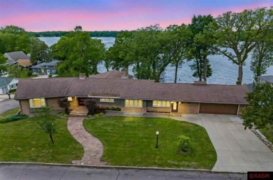 Lake Home For Sale in Fairmont, Minnesota