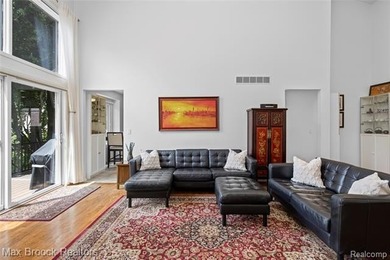 Welcome home to 4860 Lagoons Circle! This exceptional - photo 13