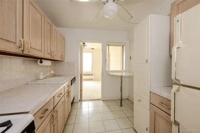 Enjoy coastal living at the Parker Deauville, an oceanfront coop - photo 14